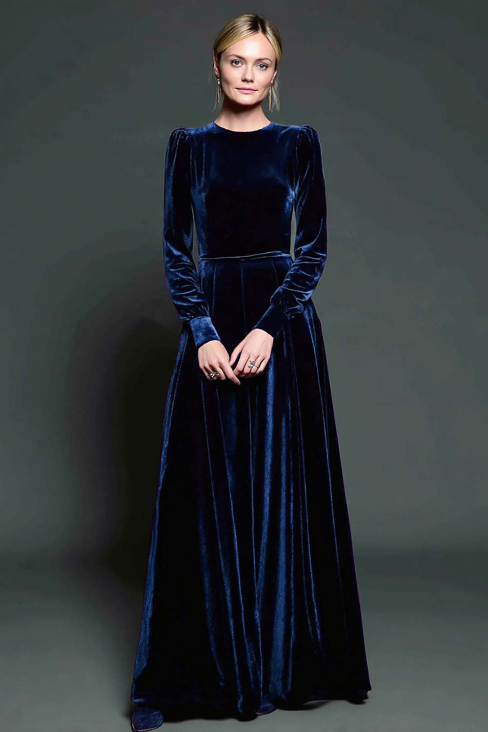 Dark Green A-Line Velvet Long Formal Dress With Long Sleeves